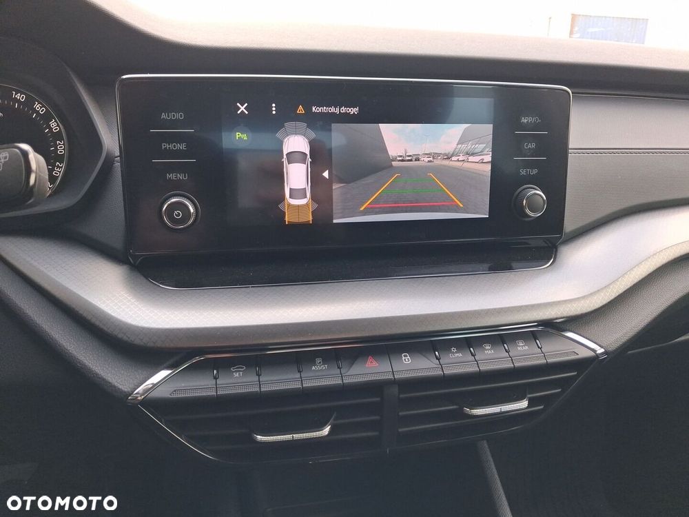 Skoda Octavia 1.5 TSI e-Tec Ambition DSG - 25