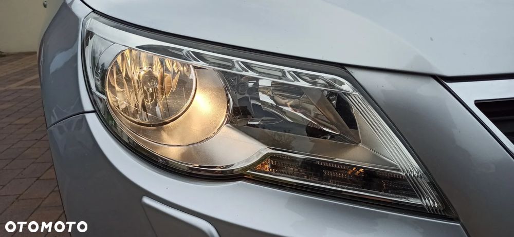 Volkswagen Tiguan 2.0 TDI DPF 4Motion DSG Sport & Style - 38