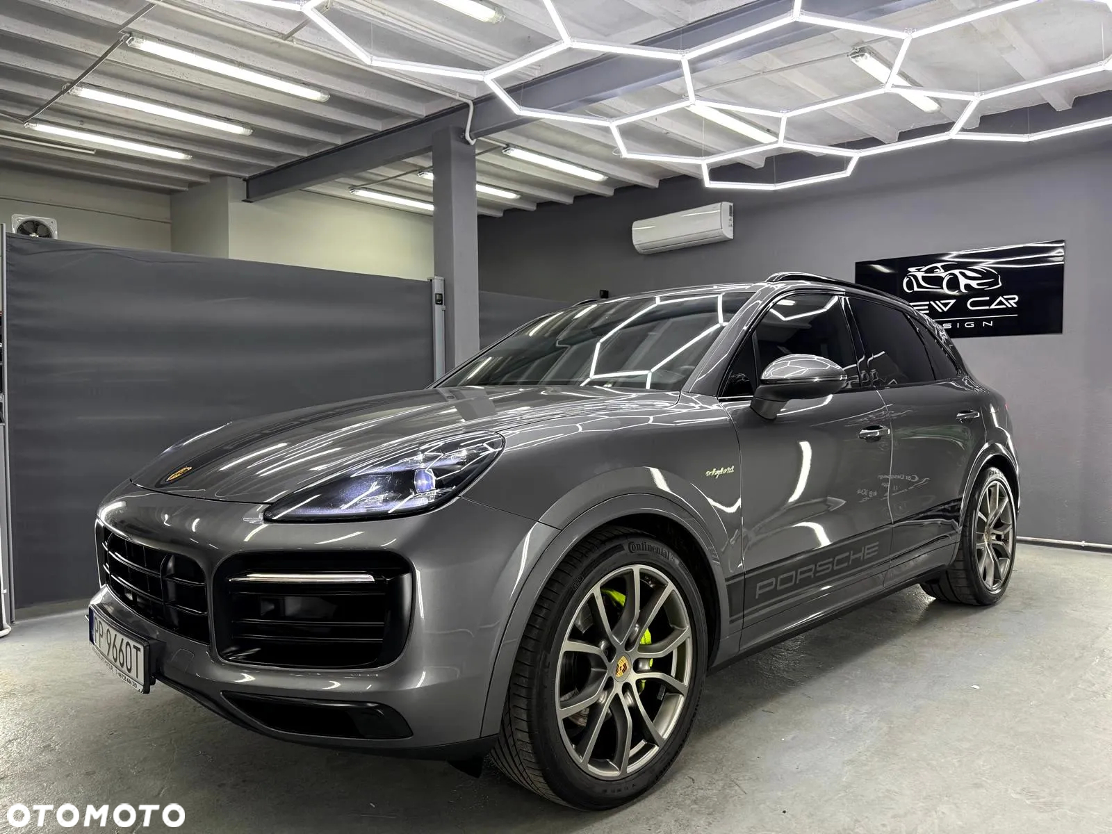 Porsche Cayenne E-Hybrid Platinum Edition - 14