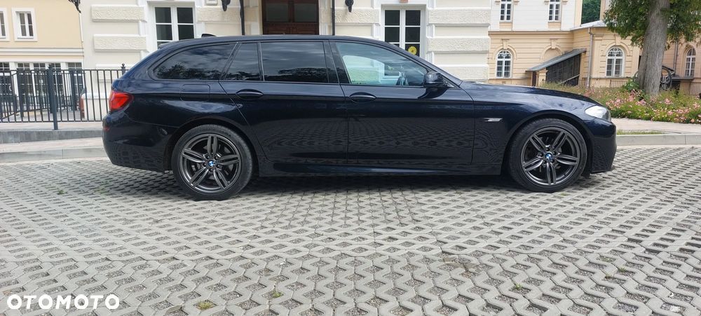 BMW Seria 5 520d - 5