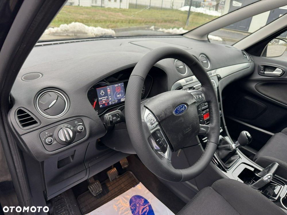 Ford S-Max 2.0 TDCi Titanium - 17