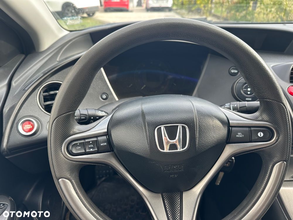 Honda Civic 1.4 Comfort - 10