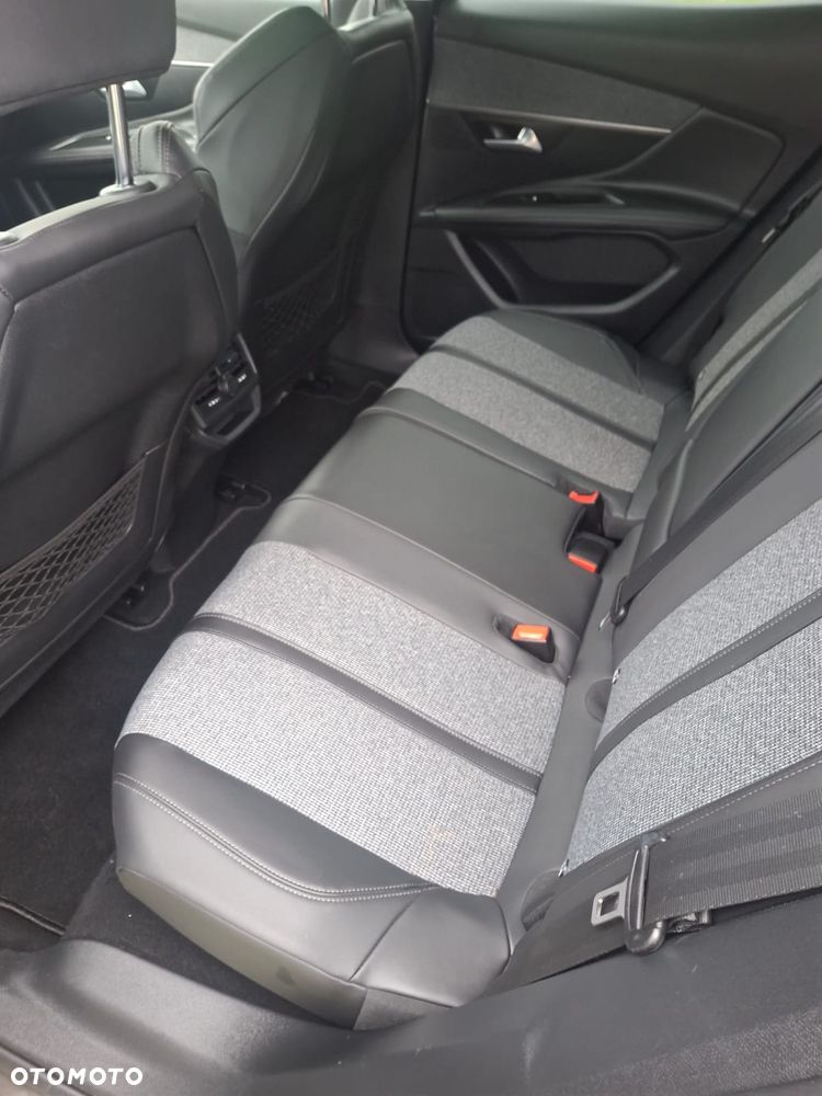 Peugeot 3008 1.5 BlueHDi Active S&S EAT8 - 15