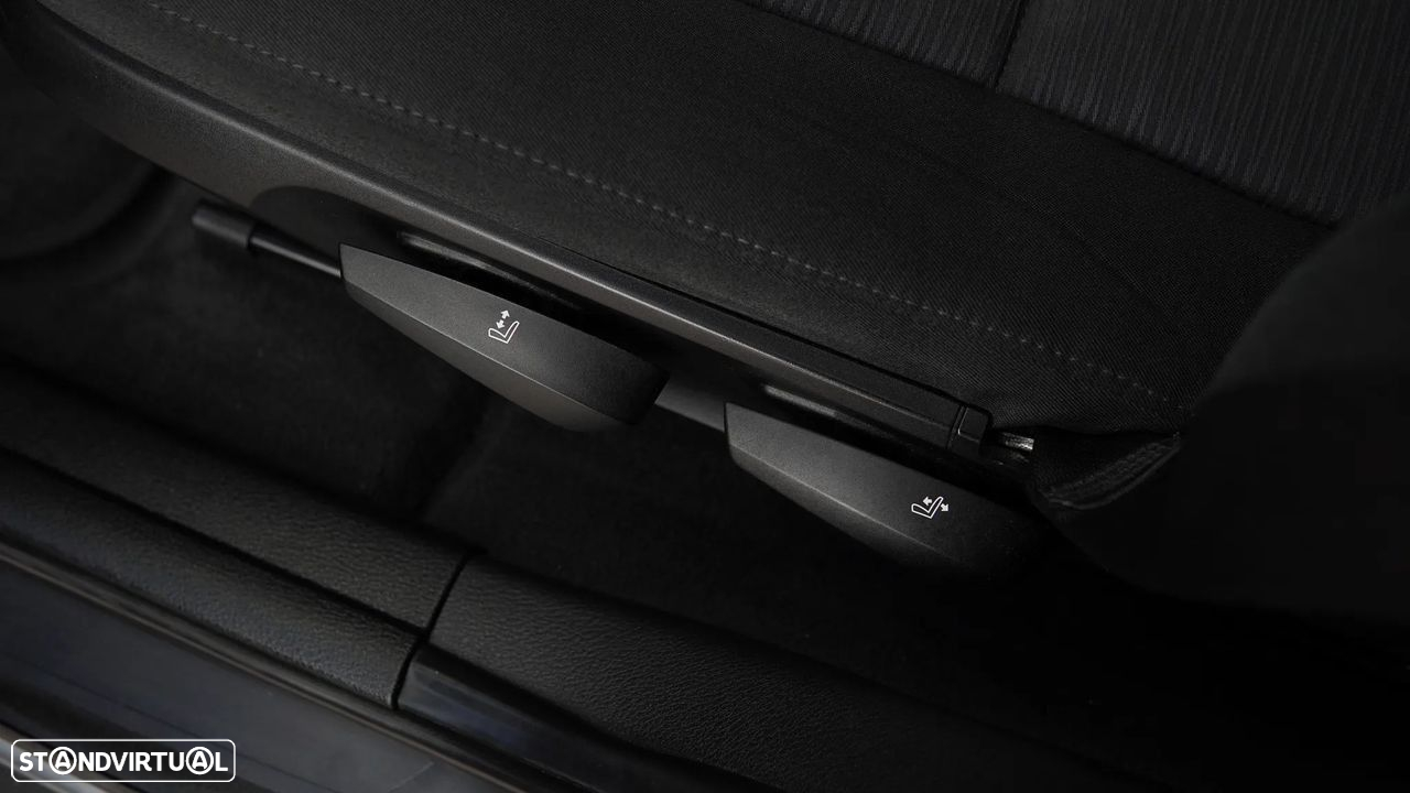 BMW X1 - 13