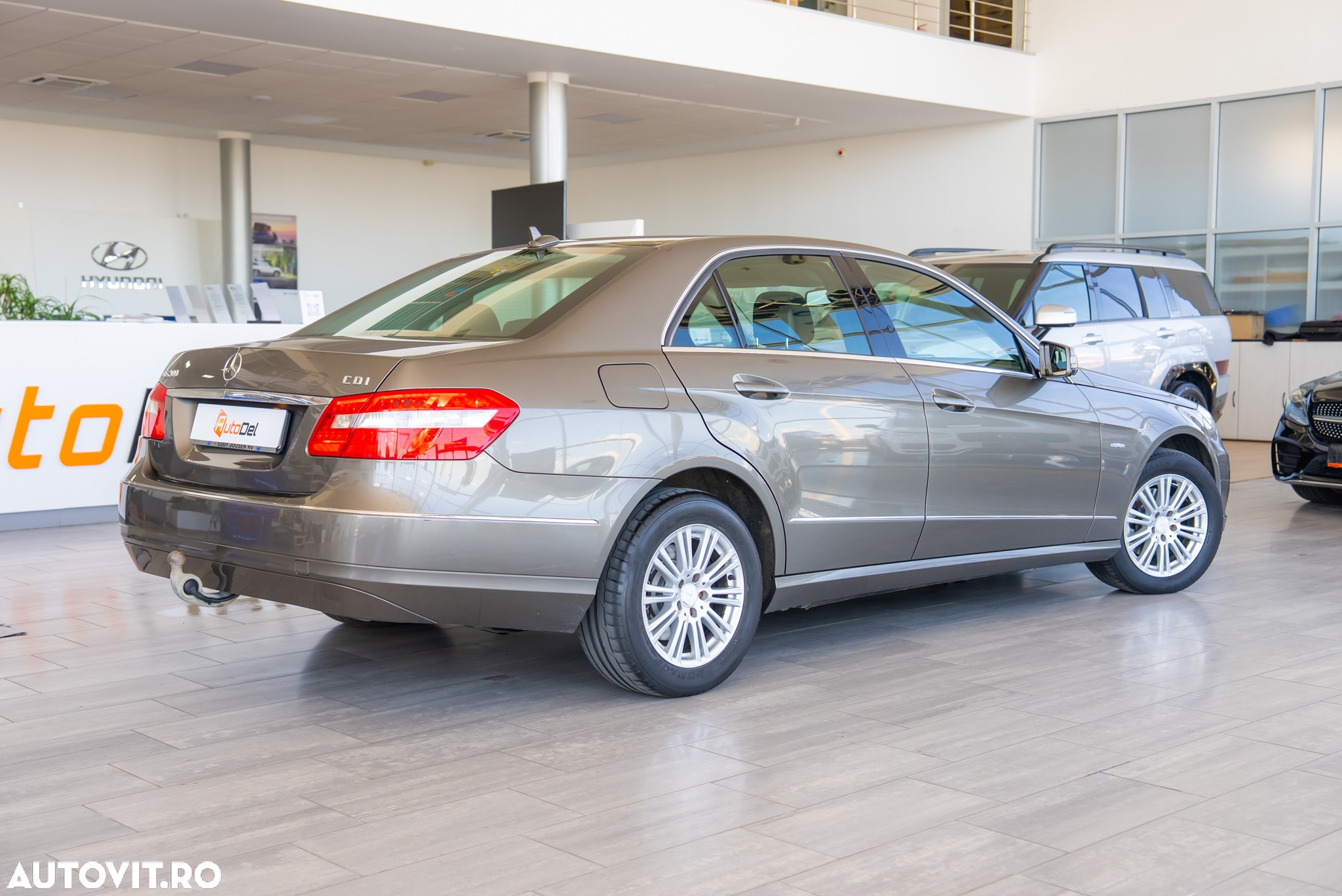 Mercedes-Benz E 200 CDI BlueEfficiency - 10