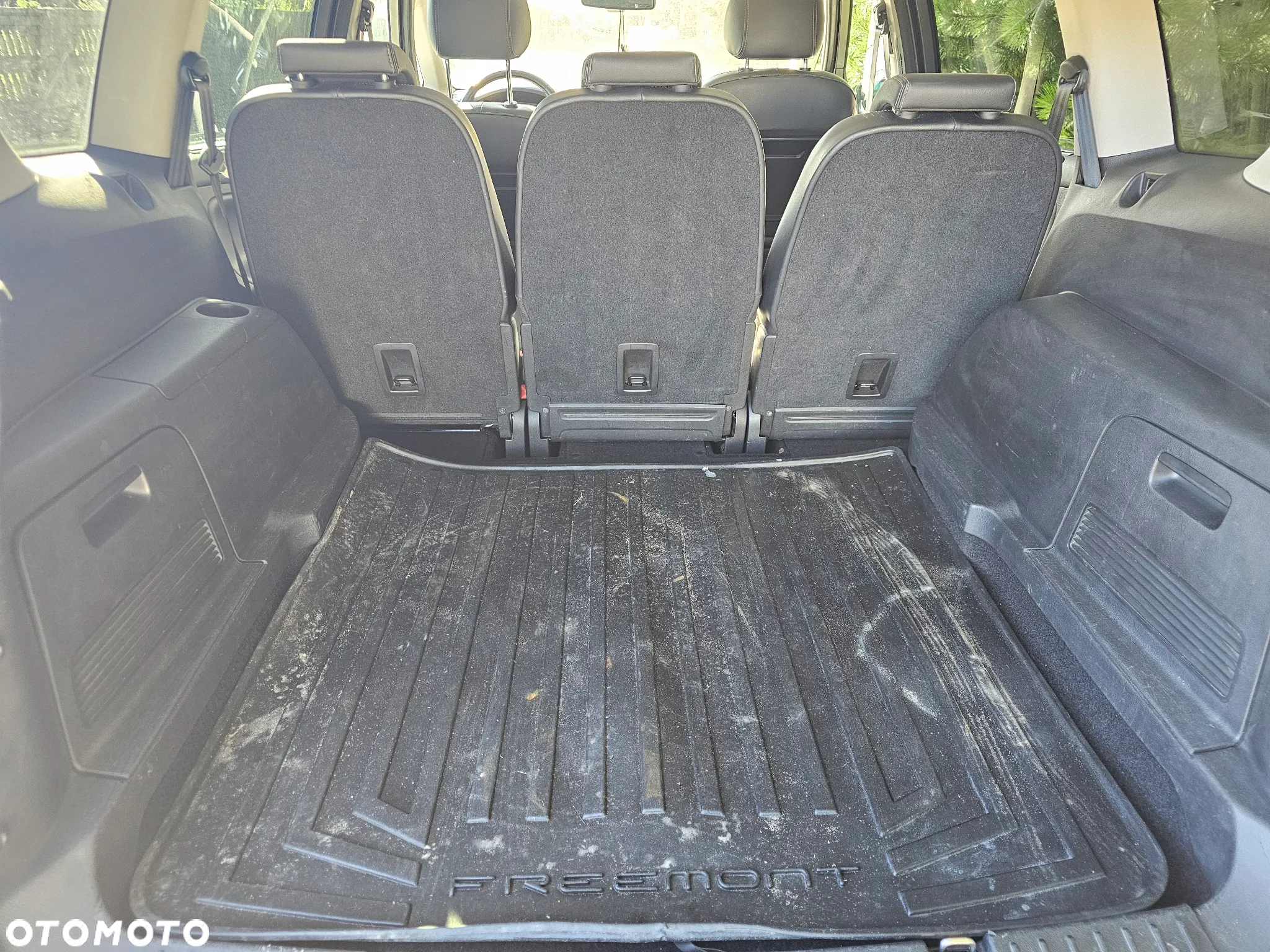 Ford S-Max 2.0 TDCi DPF Titanium - 12