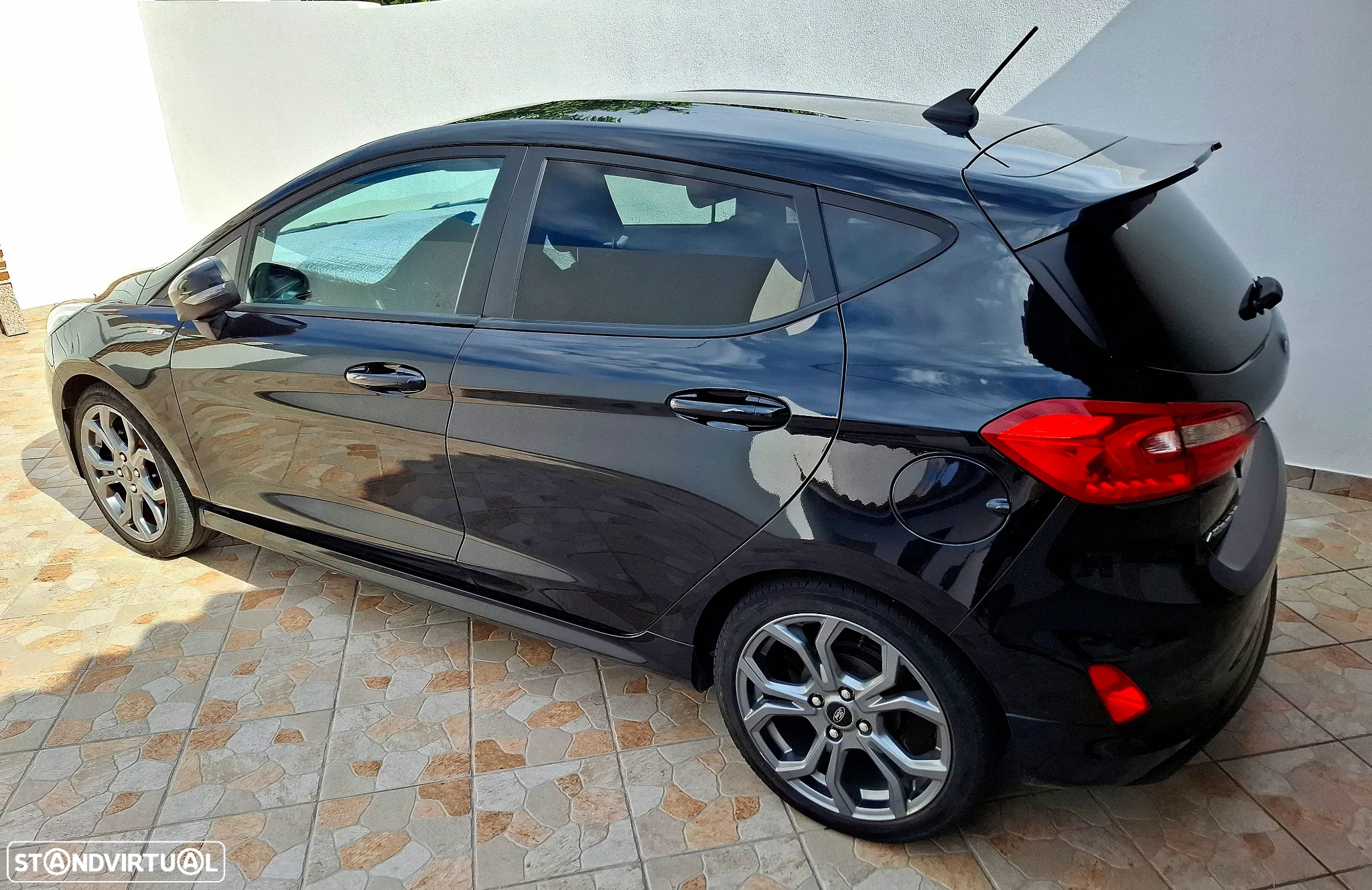 Ford Fiesta - 12