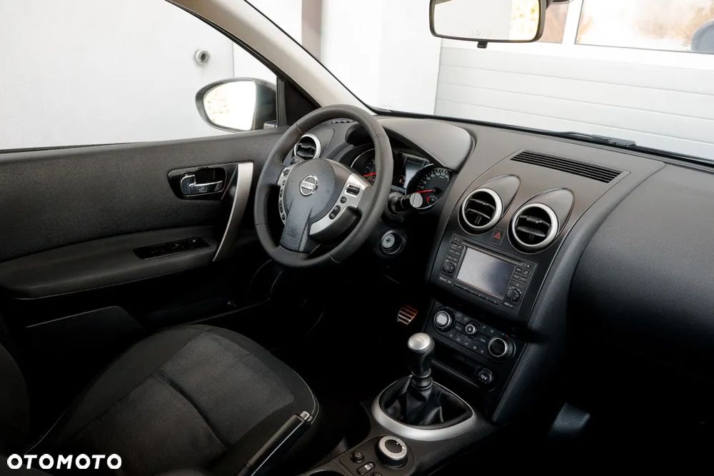 Nissan Qashqai 2.0 4x4 Tekna - 30