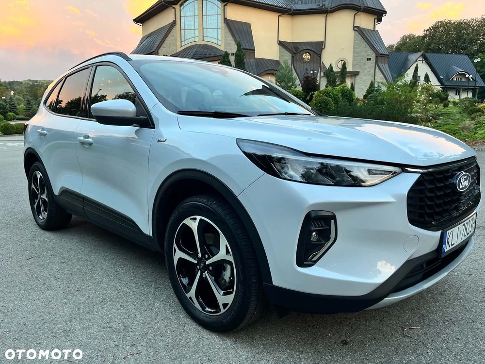 Ford Escape 2.0 EcoBoost AWD Titanium - 14