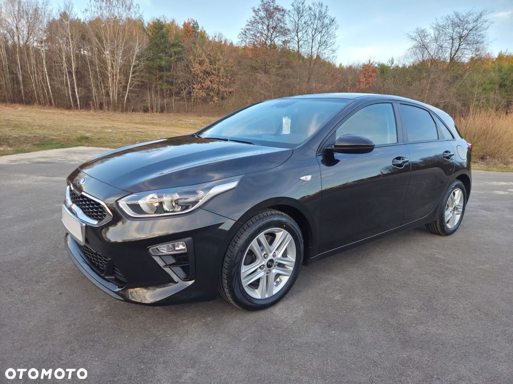 Kia Ceed 1.4 Attract - 11