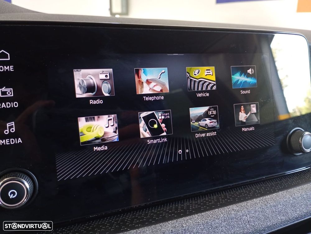 Skoda Kamiq 1.0 TSI DSG - 27