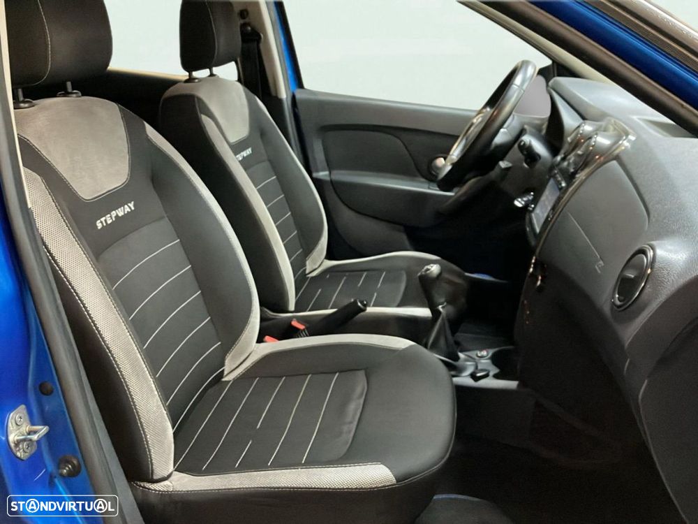 Dacia Sandero 0.9 TCe Stepway Bi-Fuel - 16