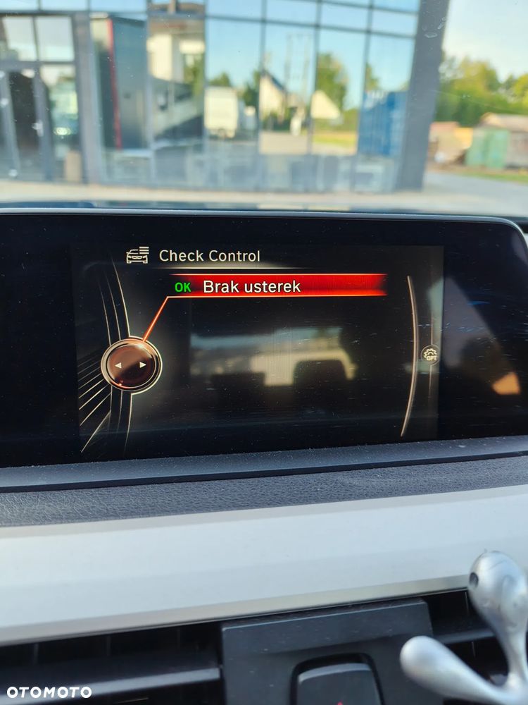 BMW Seria 3 320i Advantage - 13