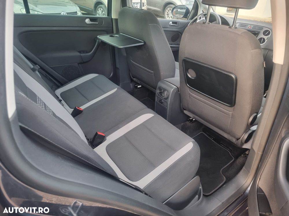 Volkswagen Golf Plus - 13