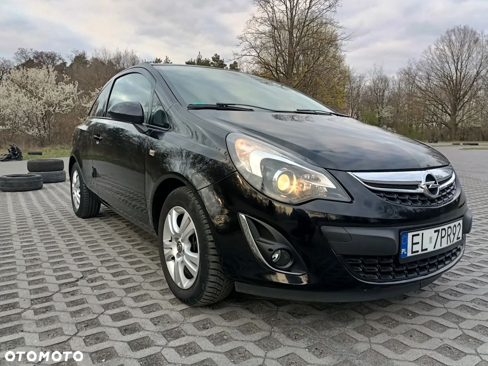 Opel Corsa 1.2 16V Edition - 2