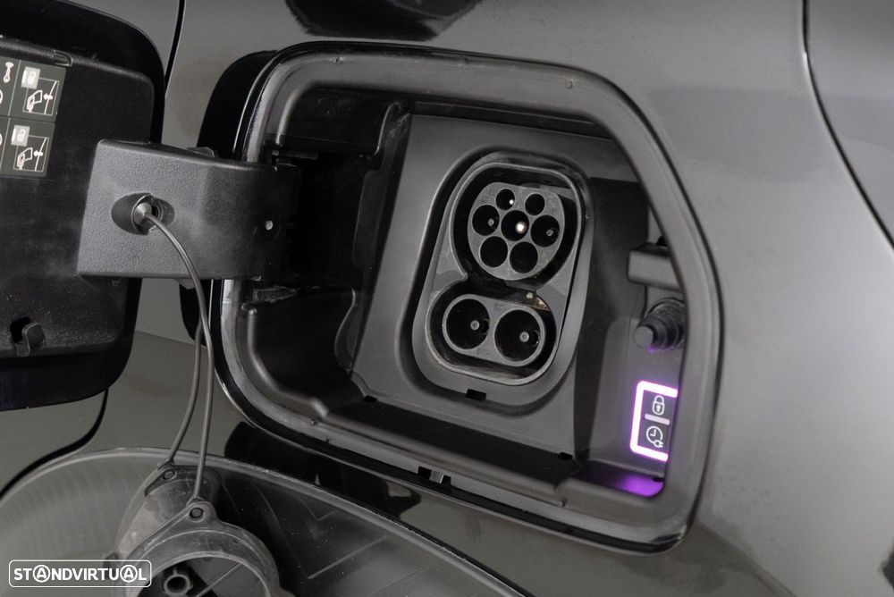 Citroën e-C3 44 kWh Autonomia Conforto Max - 17