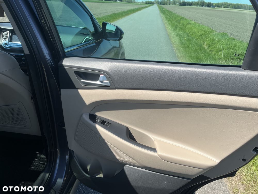 Hyundai Tucson 1.6 T-GDI Tour de Pologne 4WD DCT - 11