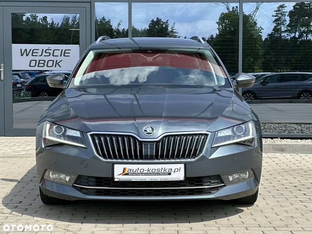 Skoda Superb 2.0 TDI SCR Ambition DSG - 5