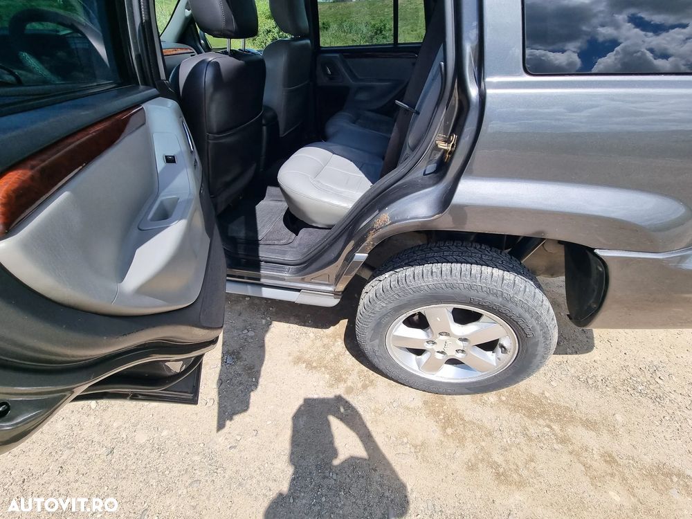Jeep Grand Cherokee 2.7 CRD Overland - 17