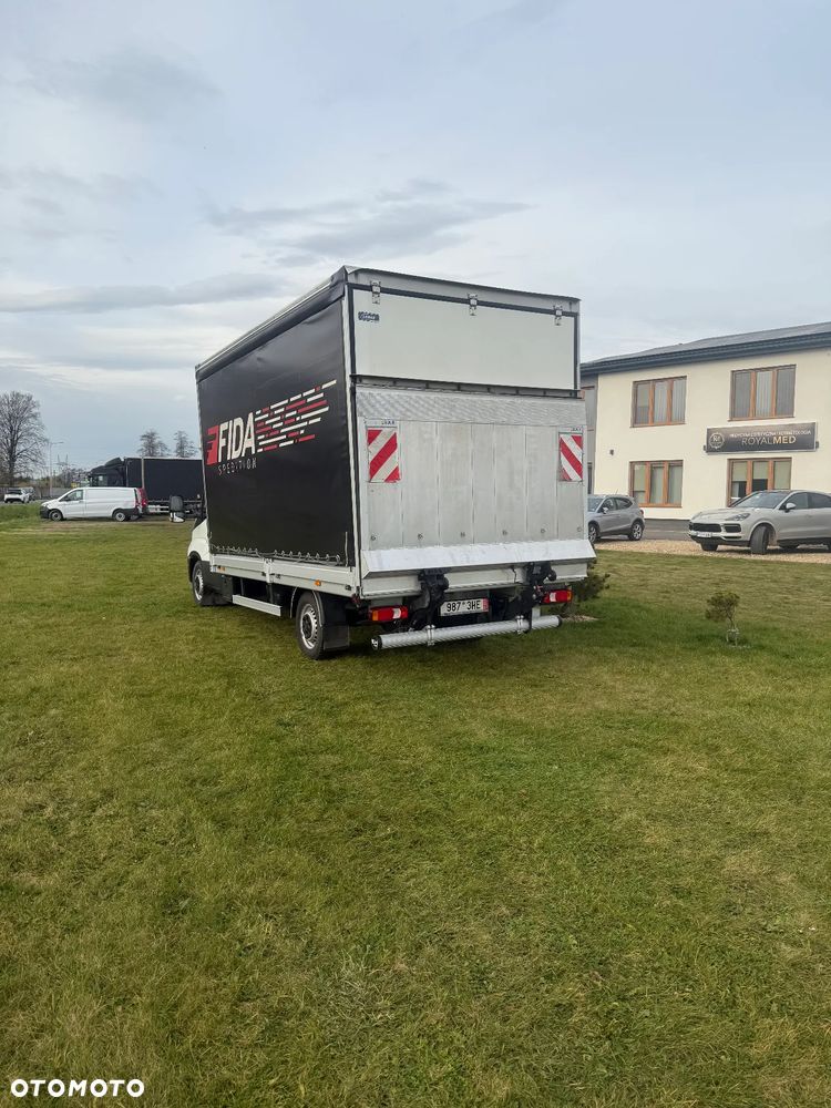 Mercedes-Benz Sprinter - 7