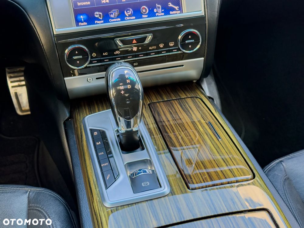 Maserati Quattroporte S Q4 - 30