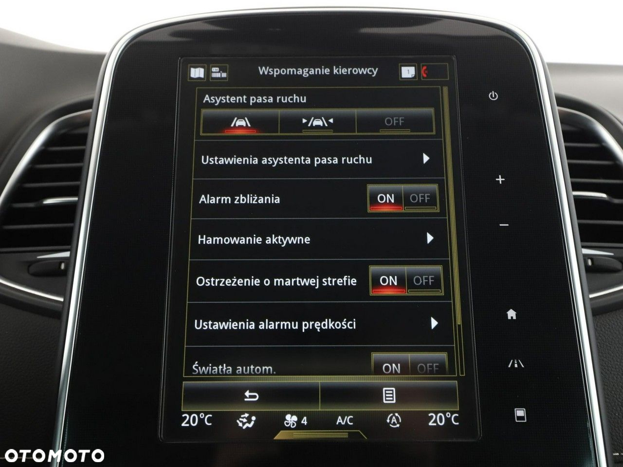 Renault Scenic 1.3 TCe Energy Bose EDC - 26