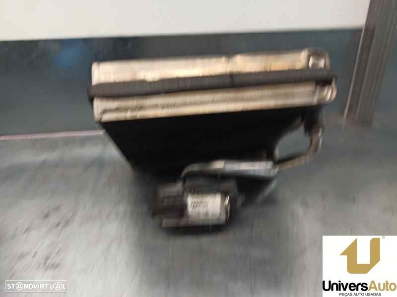 EVAPORADOR AR CONDICIONADO VOLKSWAGEN CADDY III FURGÃO 2010 -1K0820679 - 2