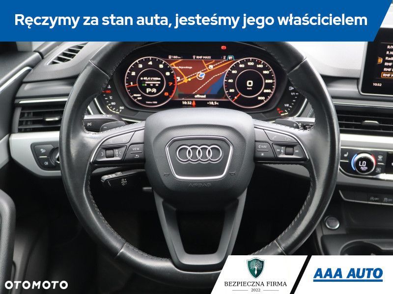 Audi A4 Limousine - 17