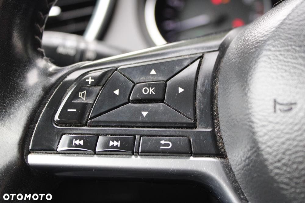 Nissan Qashqai - 14