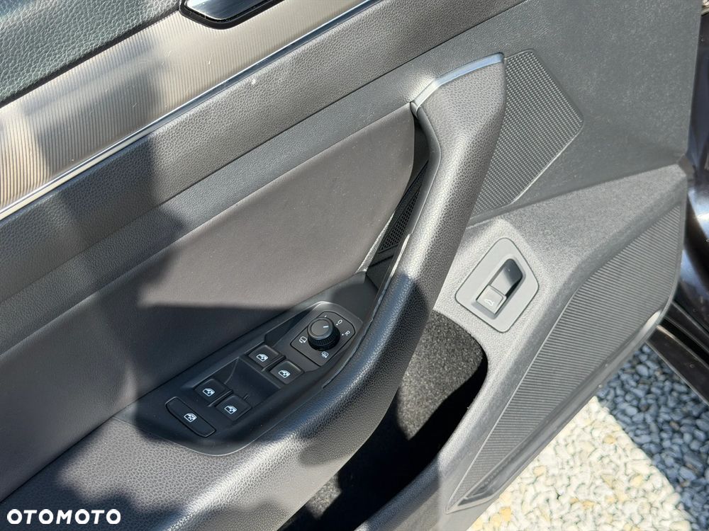 Volkswagen Arteon 2.0 TDI SCR DSG Elegance - 19