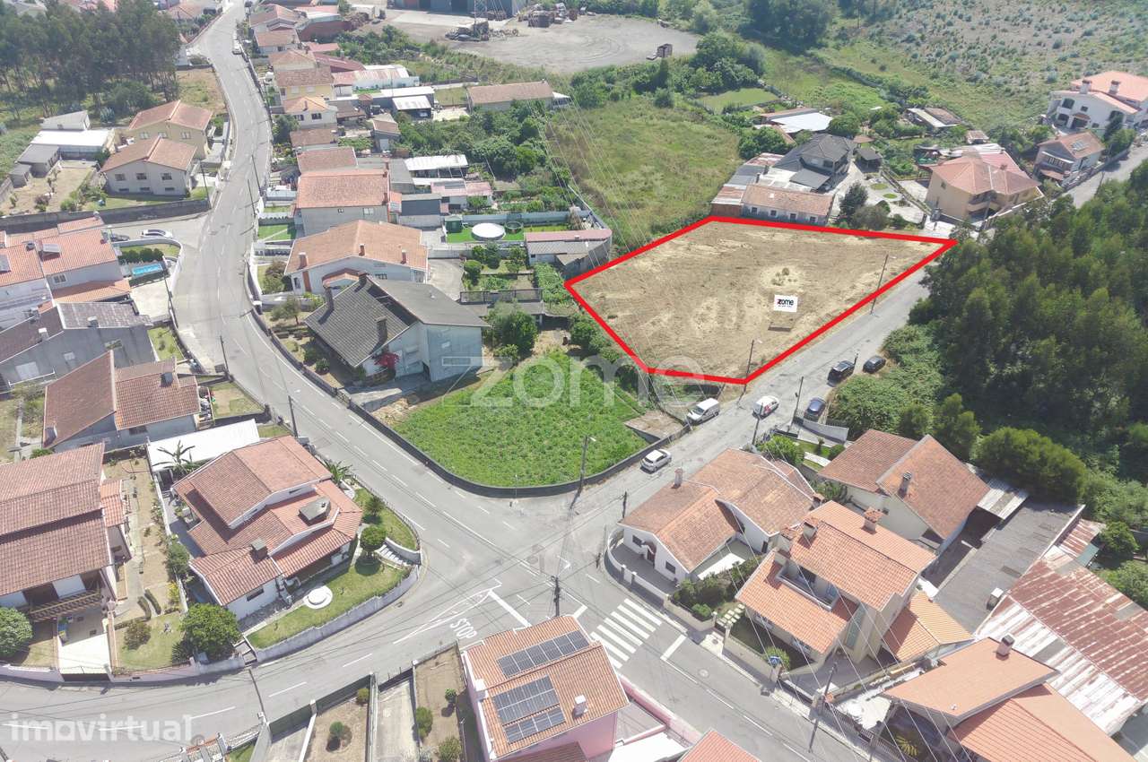 Terreno em Nogueira da Regedoura - Grande imagem: 3/15