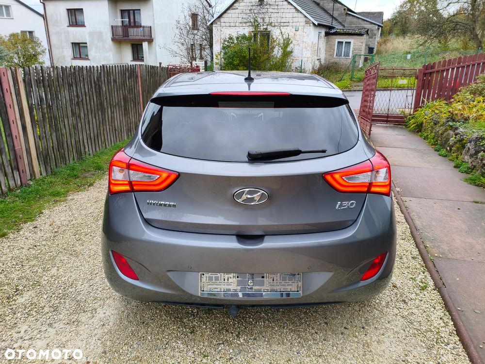 Hyundai i30 - 33
