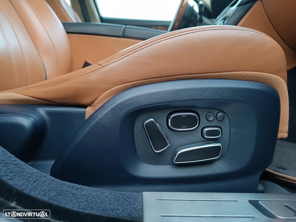 Jaguar XJ 3.0 V6 S Portfolio - 16