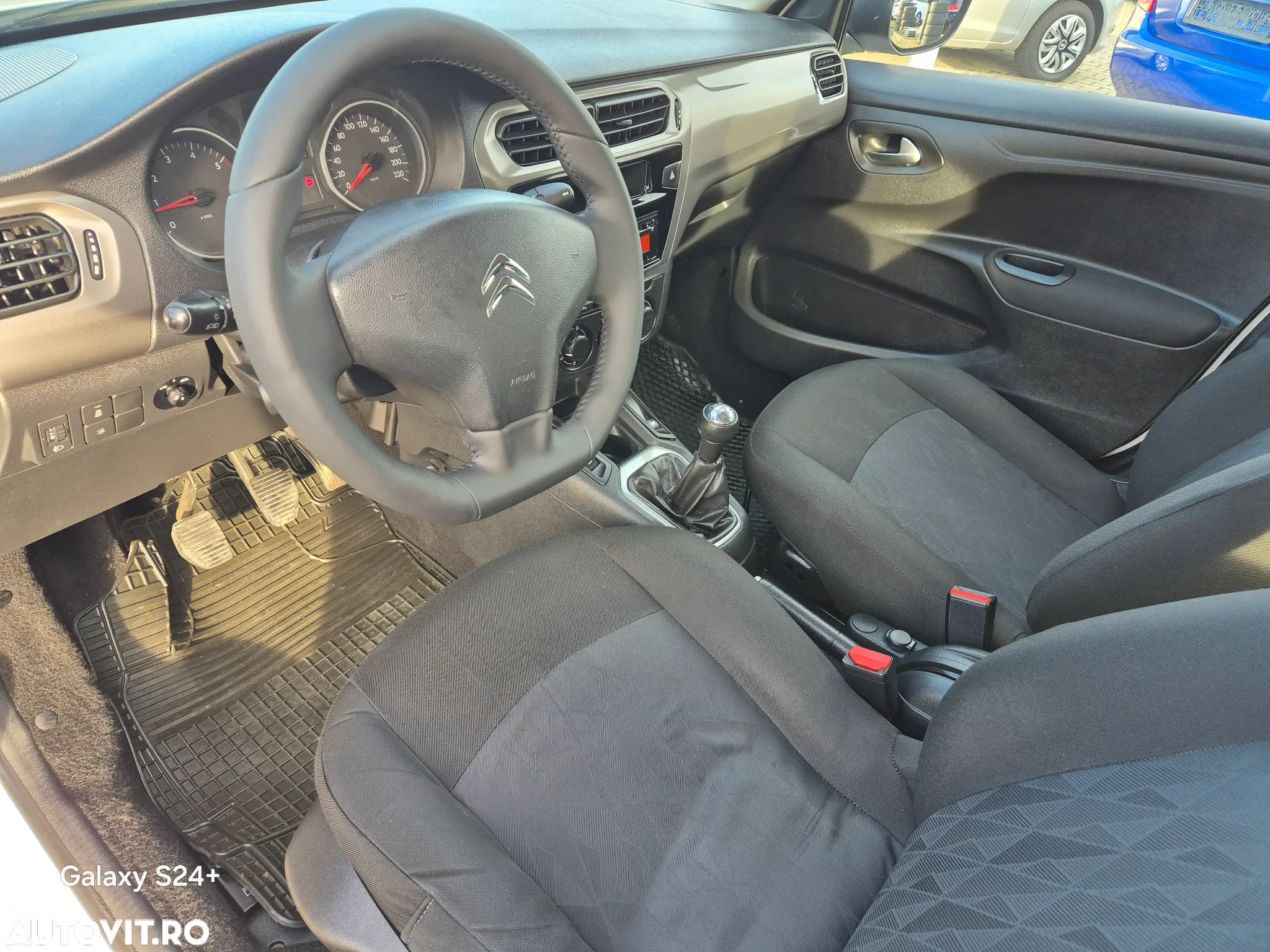 Citroën C-Elysée 1.6 BlueHDi BVM Live - 14