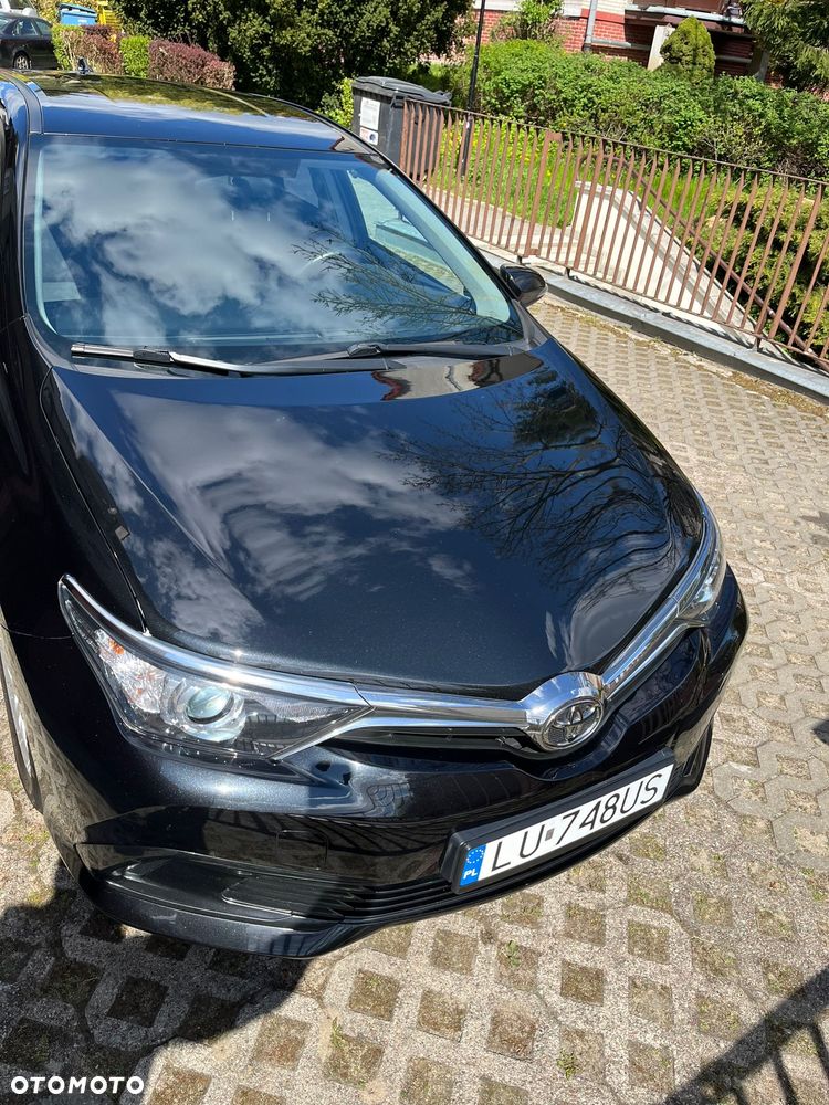 Toyota Auris 1.6 Premium - 7