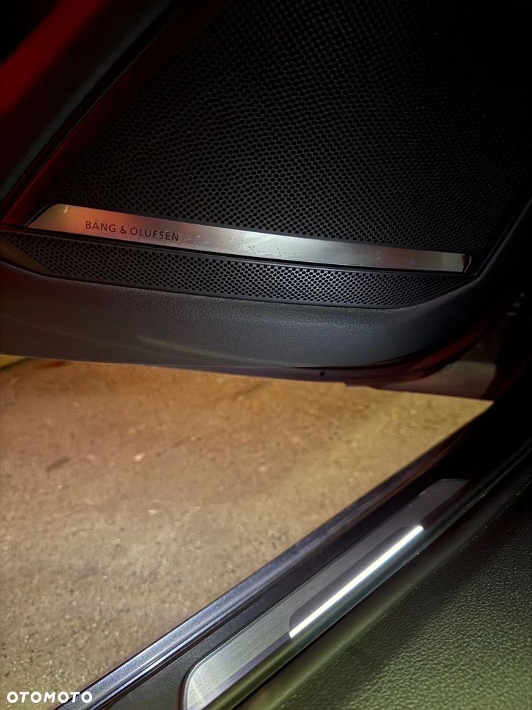 Audi A6 Avant 55 TFSI e quattro S tronic S line - 33