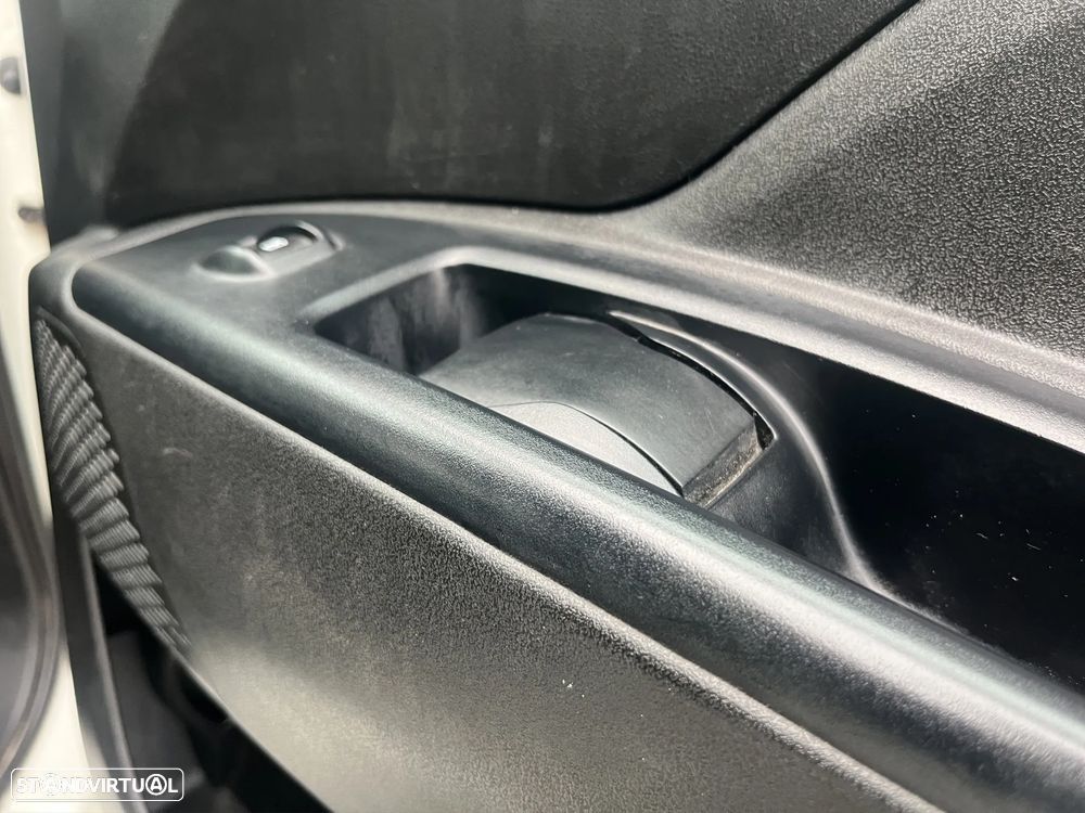 Fiat Doblo 1.6 D Multijet - 10