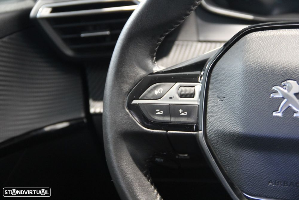 Peugeot e-208 50 kWh Allure - 10