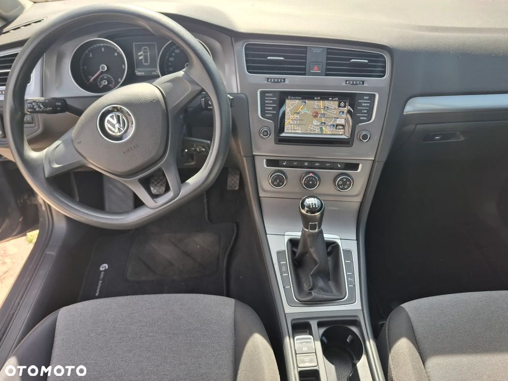 Volkswagen Golf 1.6 TDI BlueMotion Trendline - 13