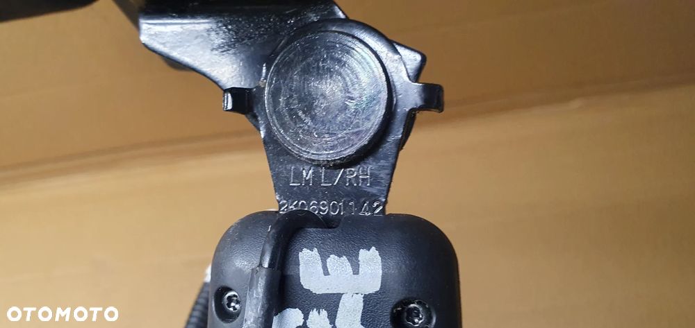 Zapinka pasa tył tylna KIA Sportage III - 6