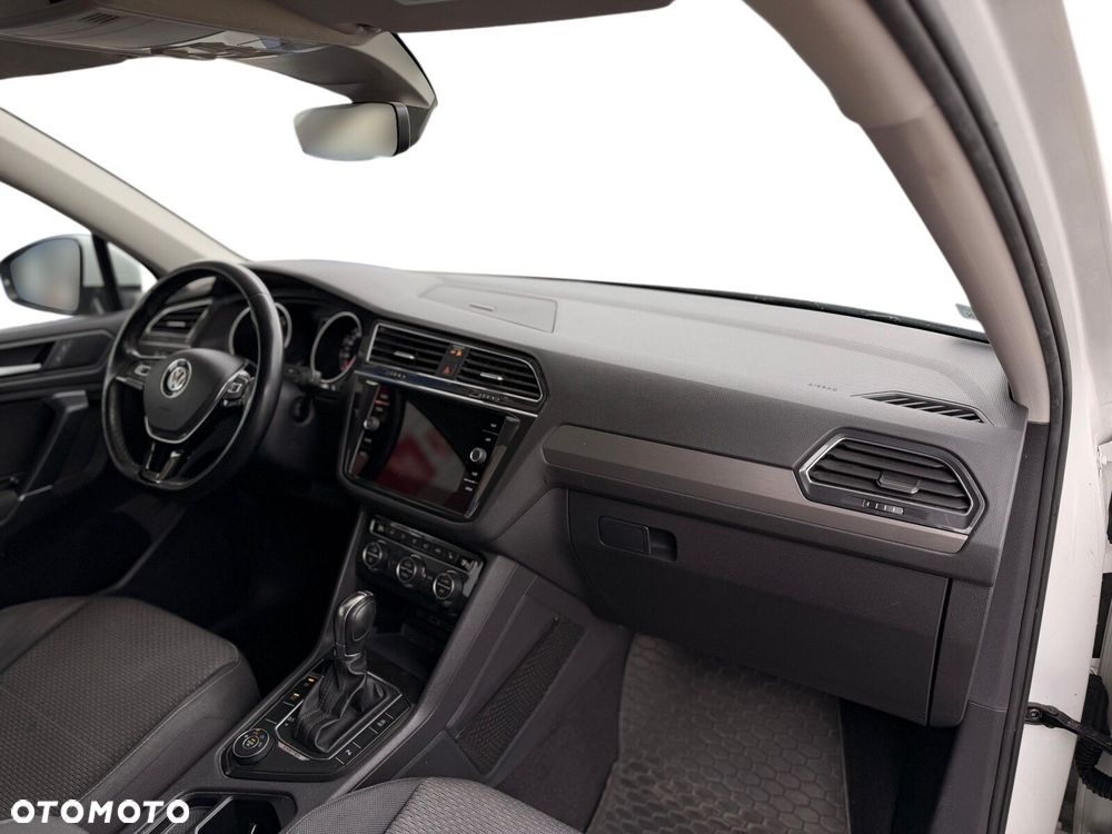 Volkswagen Tiguan Allspace 2.0 TSI 4Mot Comfortline DSG - 16