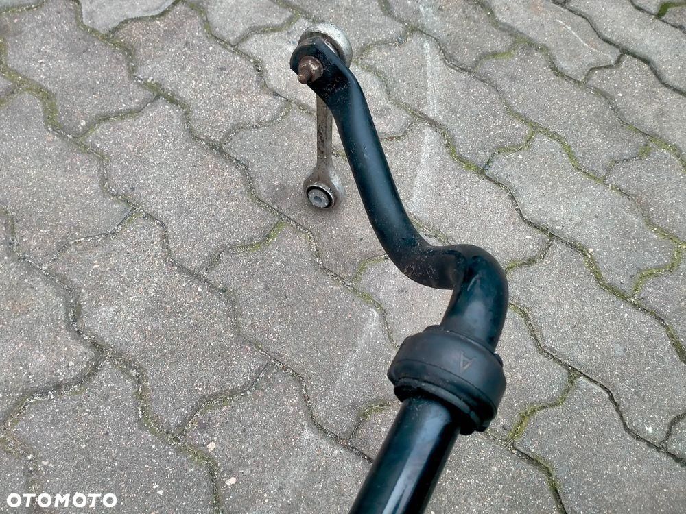 Audi Q7 4M Drążek Stabilizatora Przód 4M0411305B - 3