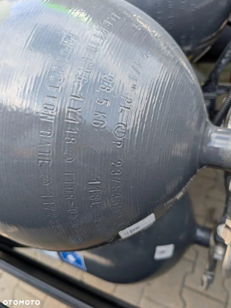 Scania P 340 B6x2*4NA / rama pod zabudowę / oś skrętna / CNG / duża kabina / 8 sztuk - 13