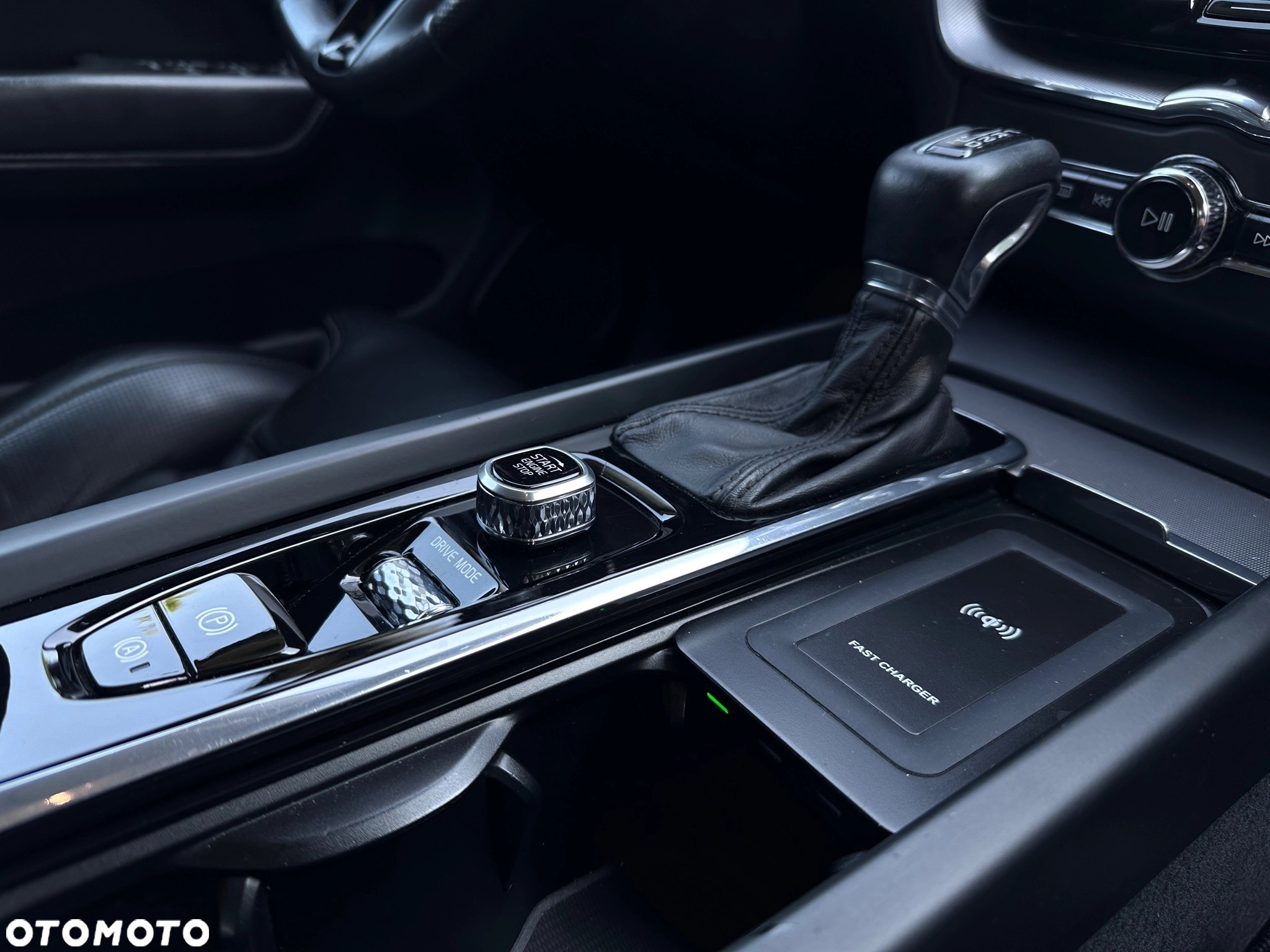 Volvo XC 60 T5 AWD Inscription - 29
