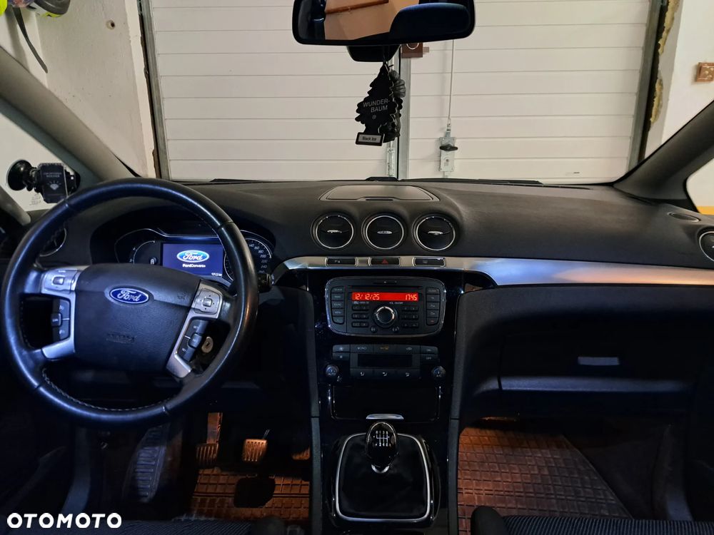 Ford S-Max 2.0 TDCi Titanium - 11