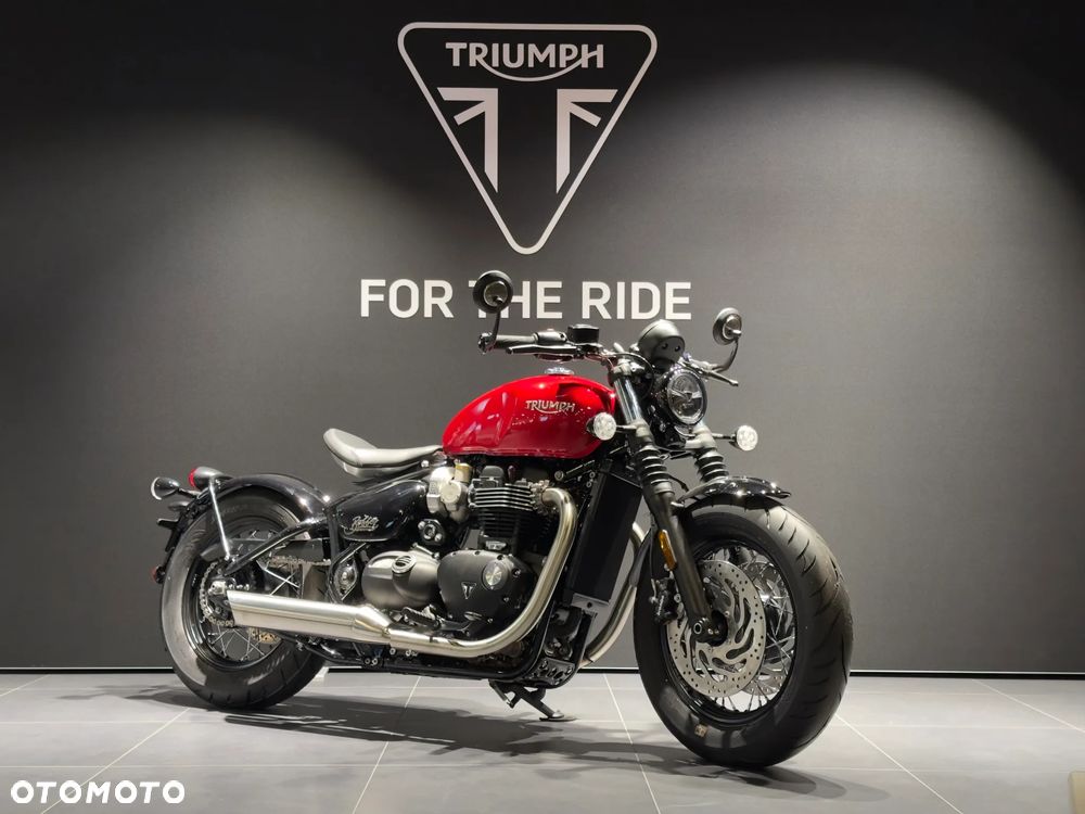 Triumph Bonneville Bobber - 5