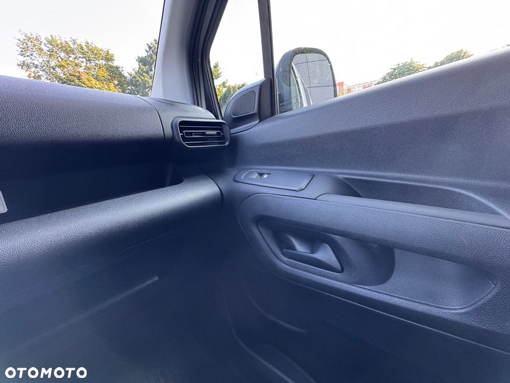 Toyota ProAce Kombi 1.5 D-4D Medium 2,6t - 30