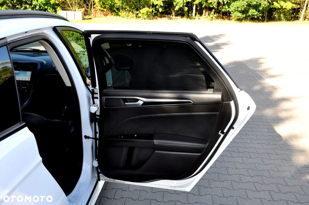 Ford Mondeo 2.0 TDCi PowerShift-Aut Allrad ST-Line - 33