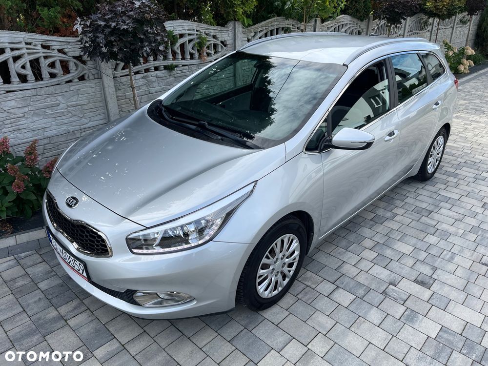 Kia Ceed 2013 photo 3