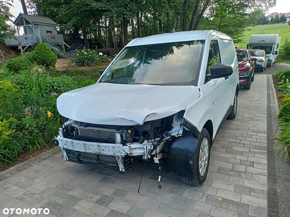 Ford Transit Courier - 1
